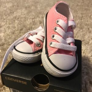 Toddler girl Converse shoe